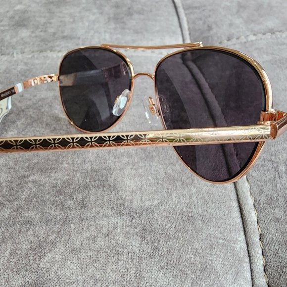 NWT Oscar de la Renta Aviator Sunglasses main image 8